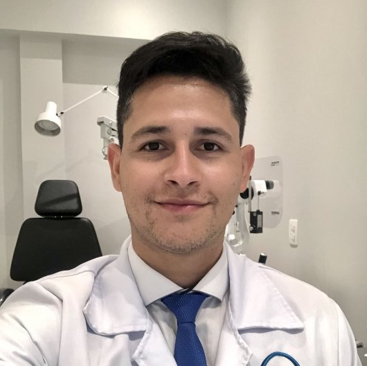 Dr. Diogo Ferreira de Queiroz