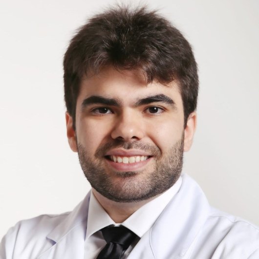 Dr. Lucas Martins de Moura