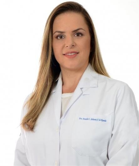 Dra. Danielle Salaorni de Resende