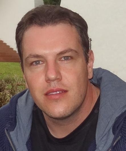 Dr. Gustavo Henrique Favaretto