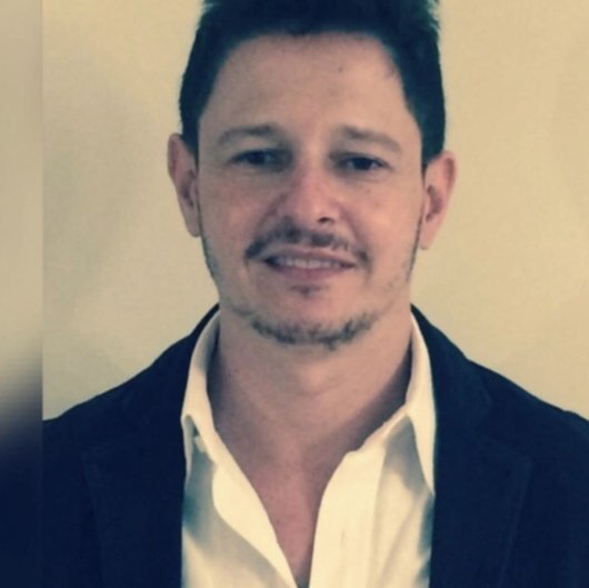 Dr. Beni Adriano Radzvinauskas