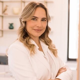 Dra. Mariana Hespanhol