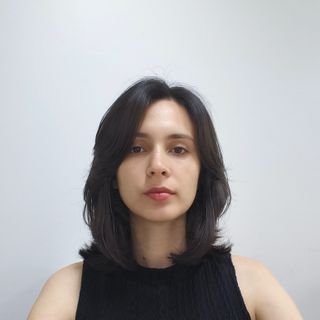 Dra. Sara Gomes Salari