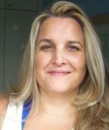 Dra. Dra Claudia Oliveira