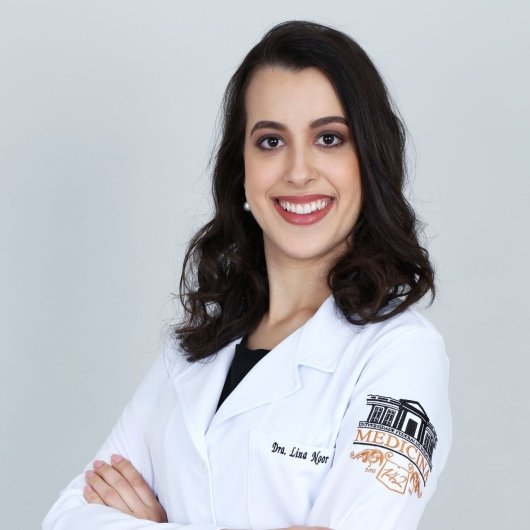 Dra. Lina Noor C e C Vargas