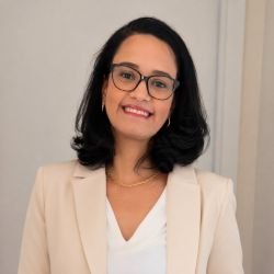 Dra. Bruna Sanchez Alves de Souza