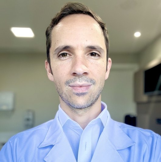Dr. Bruno Netto