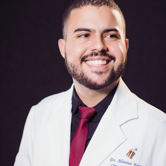 Dr. Mateus Sampaio Andrade Rocha de Holanda Farias