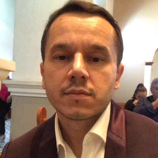 Dr. Leonardo Monteiro