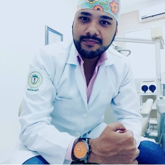 Dr. Eduardo Giovani Souza
