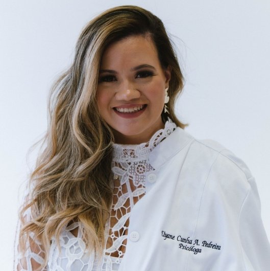 Dra. Uyane Cunha Alves Pedreira