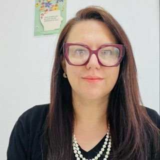 Dra. Vanessa dos Santos Nogueira
