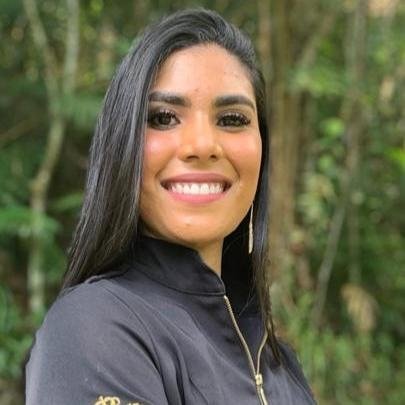 Dra. Yeska Gabriele