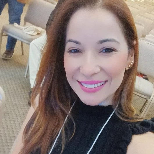Dra. Karla Denise Arruda Santos
