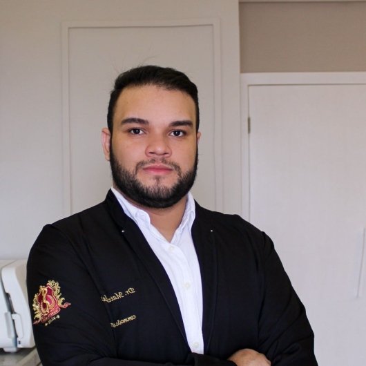 Dr. Mateus Guedes