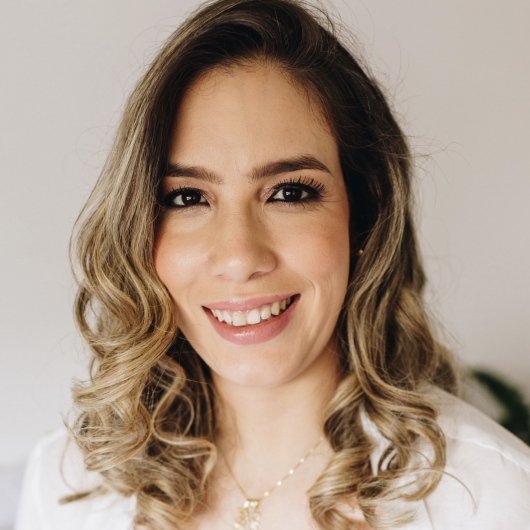 Dra. Lúcia Mascarenhas