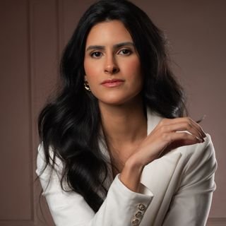 Dra. Dayane Marinho