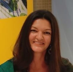 Dra. Vanessa Ribeiro