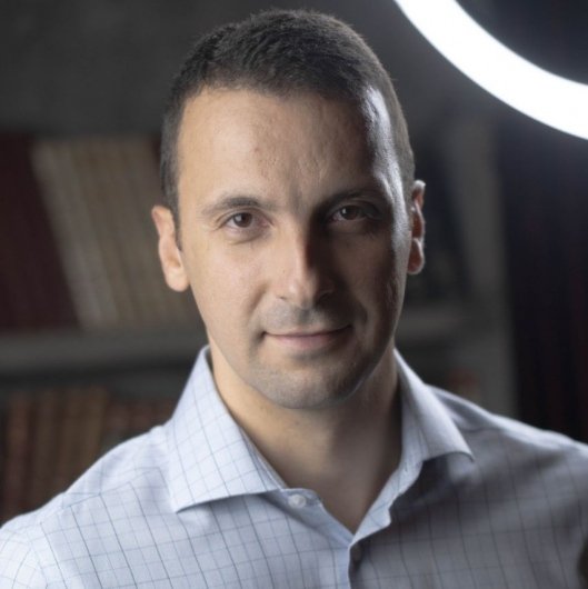 Dr. Mohamad Mounir Saada