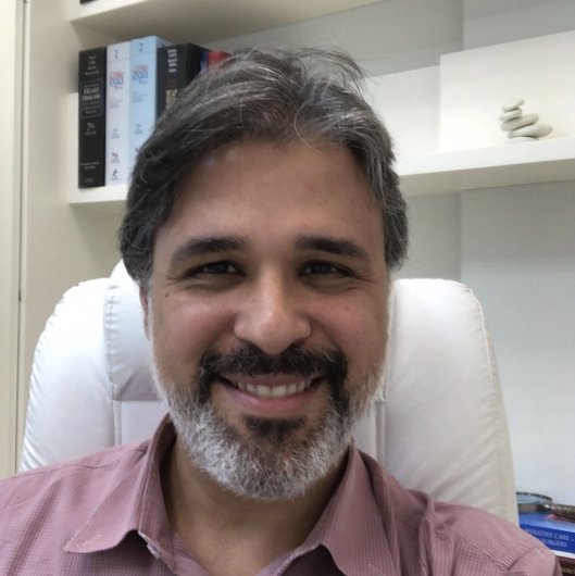 Dr. Marcelo Bandeira