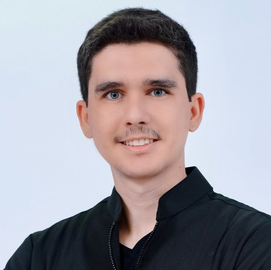 Dr. Thiago Montalvão
