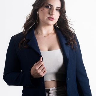 Dra. Amanda Lima Caixeta