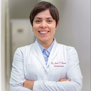 Dra. Sheila Peres Ferreira