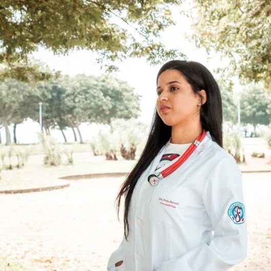 Dra. Bruna Matozini