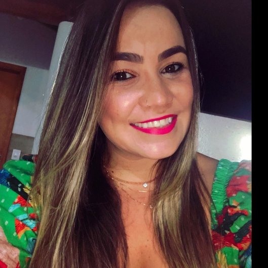 Dra. Aline Salgado