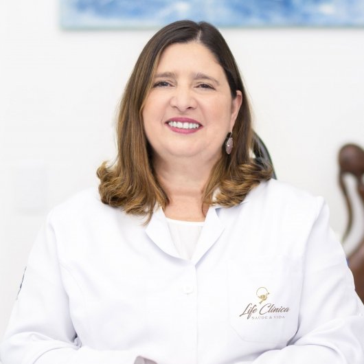 Dra. Juliane Lotufo