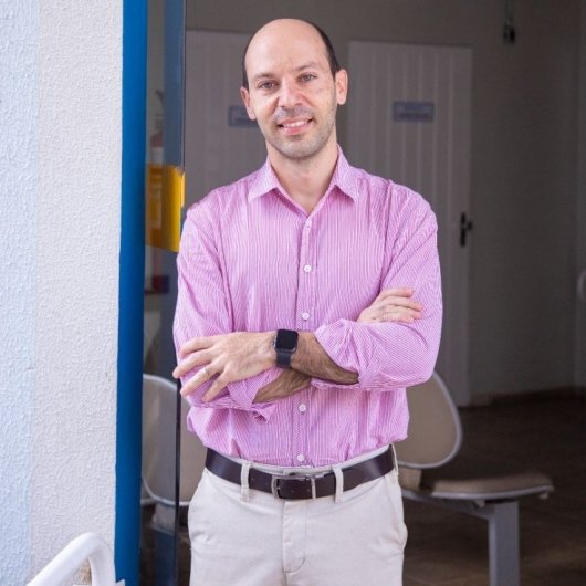 Dr. Fabricio Henrique Martins de Resende