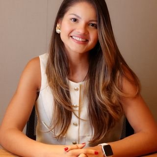 Dra. Fernanda Aquino Freres Silva