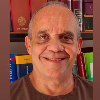 Dr. Marcelo Steimbruch