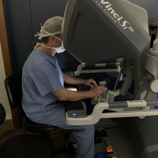 Dr. Airton Schneider