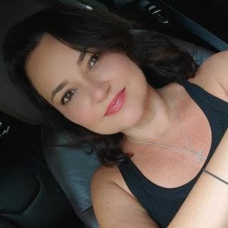 Dra. Viviane Almeida Silva