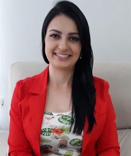 Aline Andrade Padilha