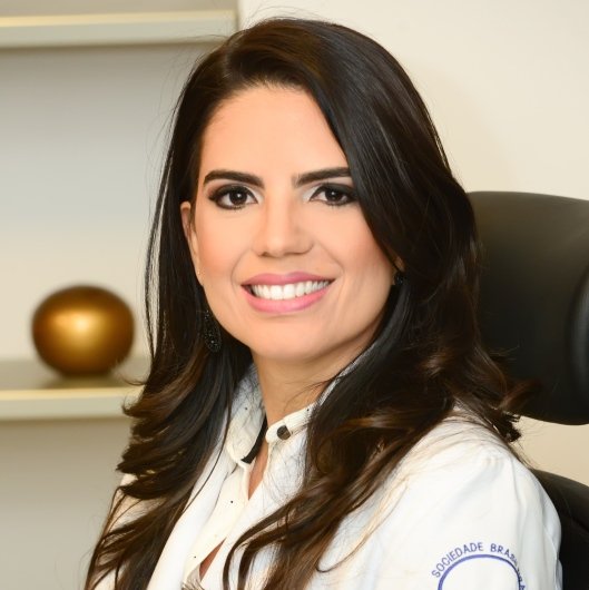 Dra. Mireille Camboim