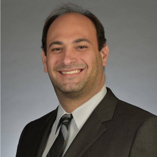 Dr. Marcelo Esteves Chaves Campos