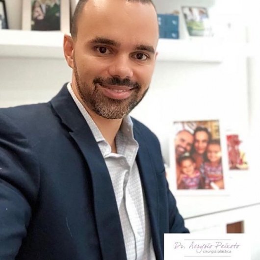 Dr. Acrysio Peixoto