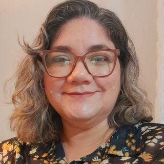 Dra. Karla Azevedo