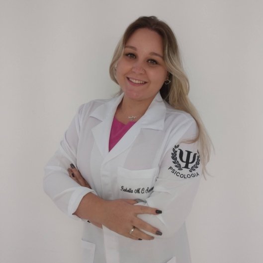 Dra. Isabella Souza