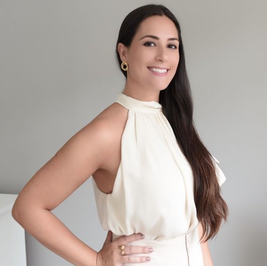 Dra. Thaís de Alcântara Mallol Moraes