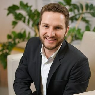 Dr. Luccas Jose Krause Binda