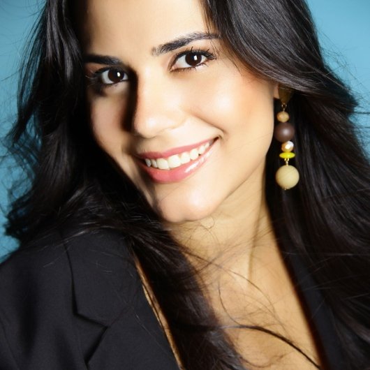 Dra. Paula Sotoriva Coelho