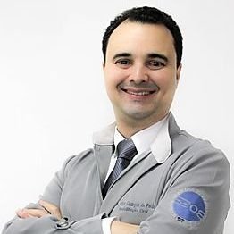 Dr. Vitor Guarconi de Paula