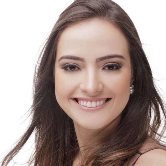 Dra. Thainá Gonçalves