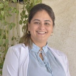 Dra. Camila Sanches de França
