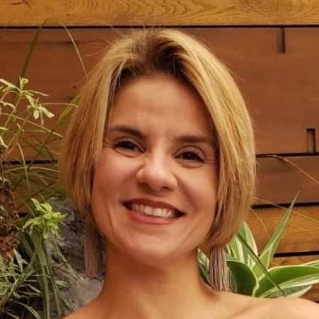 Dra. Luciene Moura