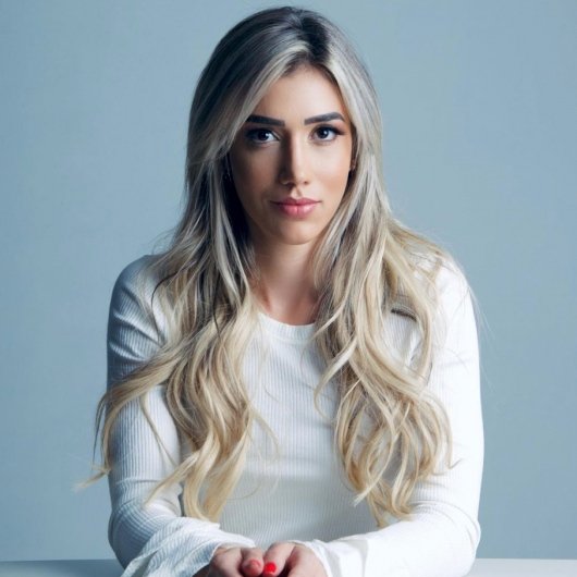 Dra. Iara Torres