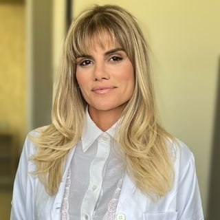 Dra. Rafaella Lessa